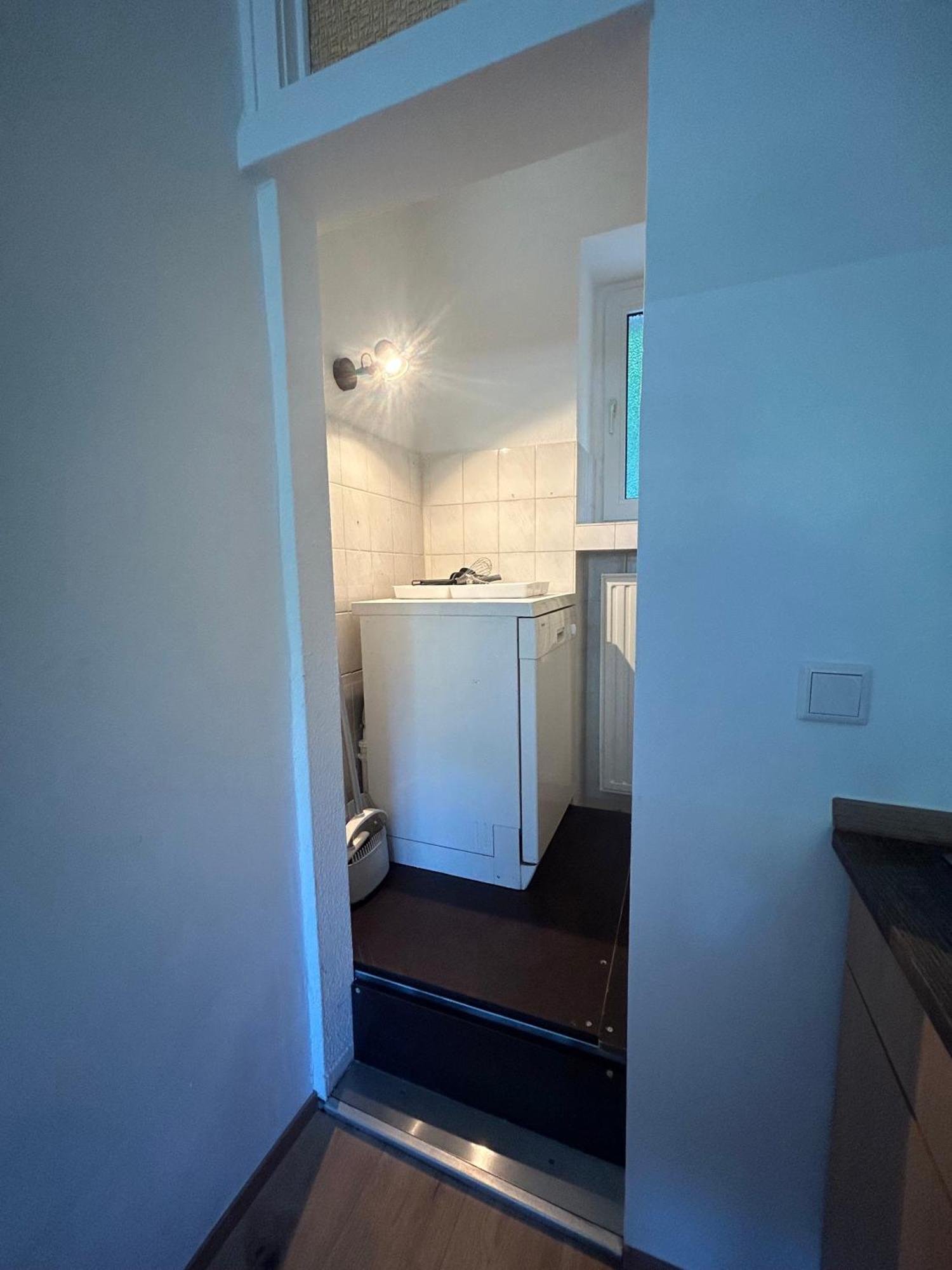 Gemuetliche Ferienwohnung - Voll Ausgestattet, Zentral Aber Ruhig ! Wuppertal Eksteriør bilde